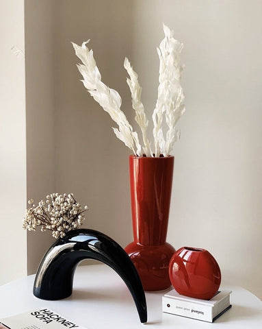 BAHAUS DECO VASE